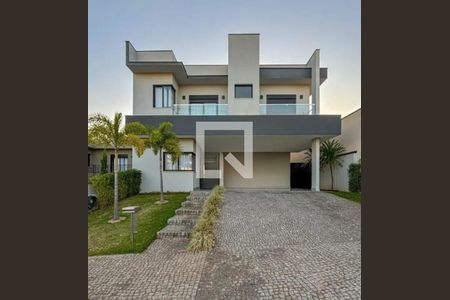 Casa de condomínio à venda com 330m², 4 quartos e 4 vagasFoto 02