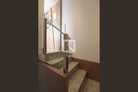 Apartamento à venda com 160m², 4 quartos e 3 vagasEscadas