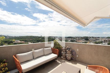 Apartamento à venda com 160m², 4 quartos e 3 vagasCobertura