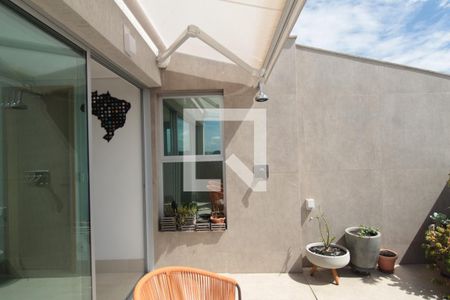 Apartamento à venda com 160m², 4 quartos e 3 vagasCobertura