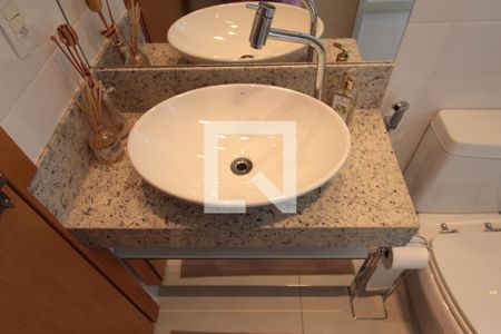 Apartamento à venda com 160m², 4 quartos e 3 vagasBanheiro Social