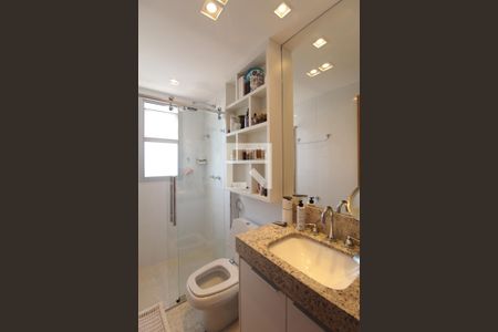 Apartamento à venda com 160m², 4 quartos e 3 vagasBanheiro da Suite 1