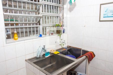 Casa à venda com 250m², 4 quartos e 2 vagasÁrea de Serviço