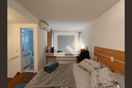 Apartamento à venda com 43m², 1 quarto e 1 vagaFoto 04