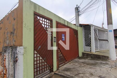 Casa à venda com 67m², 3 quartos e 1 vaga Casa à venda com 67m², 3 quartos e 1 vagaFachada