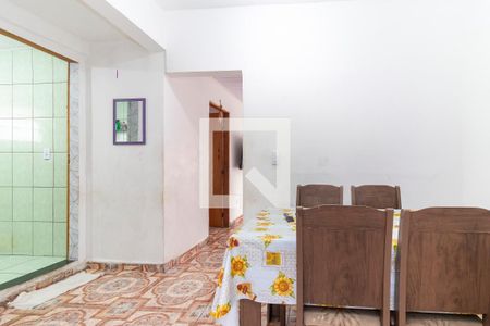 Casa à venda com 200m², 7 quartos e sem vaga Casa à venda com 200m², 7 quartos e sem vagaCasa 3 - -Copa