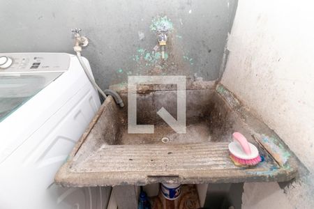 Casa à venda com 200m², 7 quartos e sem vaga Casa à venda com 200m², 7 quartos e sem vagaCasa 3 - Área de Serviço