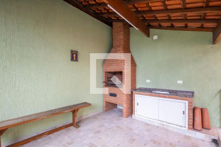 Casa à venda com 200m², 2 quartos e 2 vagas Casa à venda com 200m², 2 quartos e 2 vagasChurrasqueira