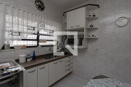 Casa à venda com 220m², 3 quartos e 2 vagascozinha_3