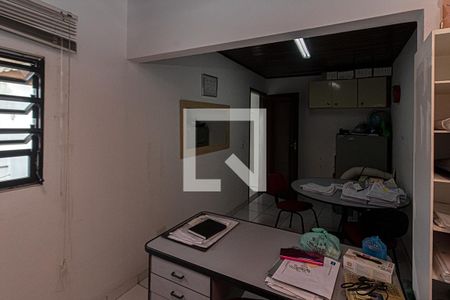 Casa à venda com 220m², 3 quartos e 2 vagasEscritório 1