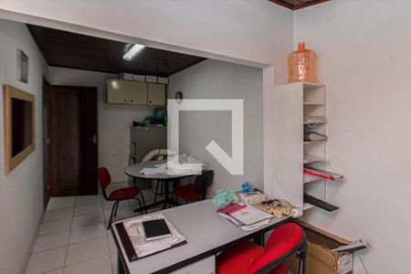 Casa à venda com 220m², 3 quartos e 2 vagasEscritório 1