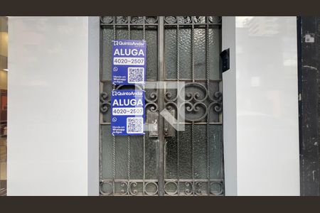 Apartamento para alugar com 118m², 3 quartos e sem vagaPlaquinha