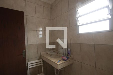 Casa à venda com 160m², 3 quartos e 1 vaga Casa à venda com 160m², 3 quartos e 1 vagaBanheiro da Suite