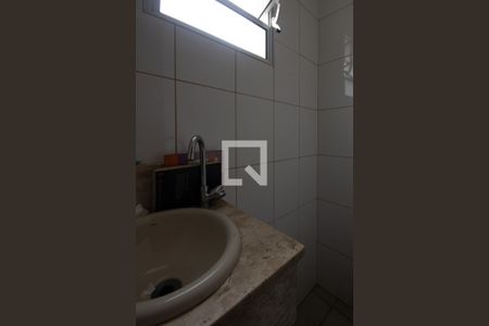 Lavabo de casa à venda com 3 quartos, 160m² em Bortolândia, São Paulo