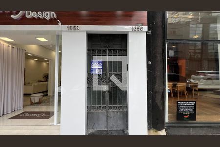 Apartamento para alugar com 103m², 3 quartos e sem vagaPlaquinha