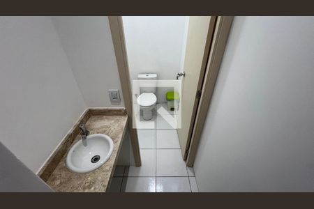 Apartamento para alugar com 103m², 3 quartos e sem vagaLavabo