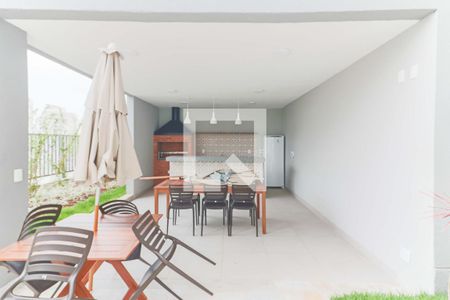 Apartamento para alugar com 34m², 2 quartos e sem vagaÁrea comum - Churrasqueira