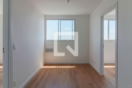 Sala de apartamento para alugar com 2 quartos, 34m² em Vila Gomes, São Paulo