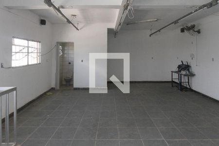 Casa à venda com 100m², 2 quartos e 1 vagaÁrea comum