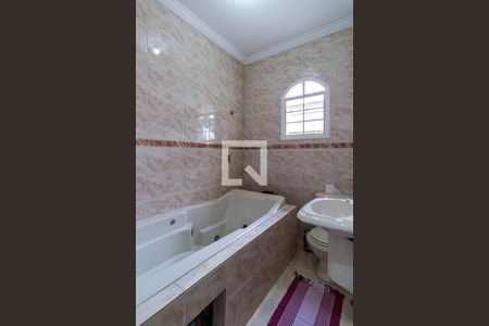 Casa à venda com 125m², 3 quartos e 1 vaga Casa à venda com 125m², 3 quartos e 1 vagaBanheiro 1