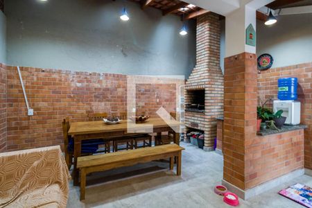 Casa à venda com 125m², 3 quartos e 1 vaga Casa à venda com 125m², 3 quartos e 1 vagaÁrea Gourmet