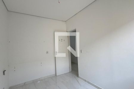 Quarto 2 de casa para alugar com 2 quartos, 60m² em Jardim Maria Helena, Barueri