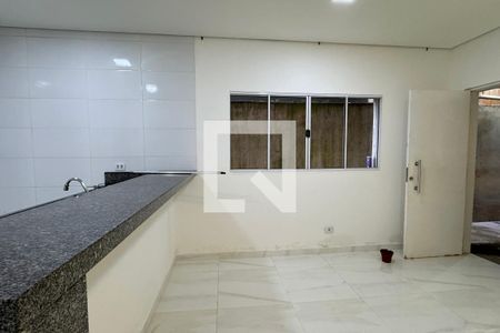 Sala de casa para alugar com 2 quartos, 60m² em Jardim Maria Helena, Barueri