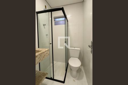 Banheiro da Suíte 1 de casa para alugar com 2 quartos, 60m² em Jardim Maria Helena, Barueri