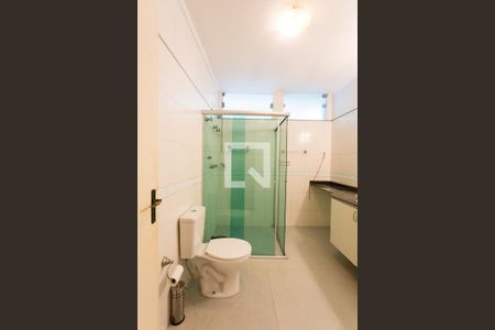 Casa à venda com 156m², 3 quartos e 2 vagasBanheiro