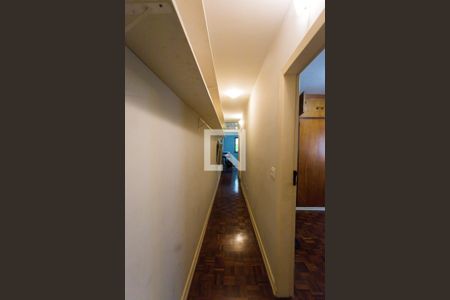 Casa à venda com 156m², 3 quartos e 2 vagascorredor