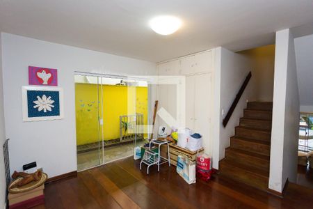 Casa à venda com 156m², 3 quartos e 2 vagassala 2