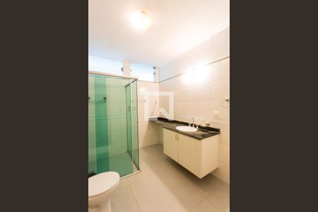 Casa à venda com 156m², 3 quartos e 2 vagasBanheiro