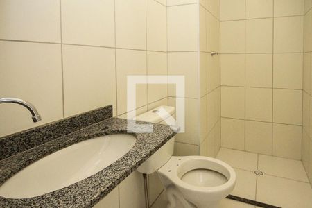 Apartamento para alugar com 38m², 2 quartos e 1 vaga Apartamento para alugar com 38m², 2 quartos e 1 vagaBanheiro