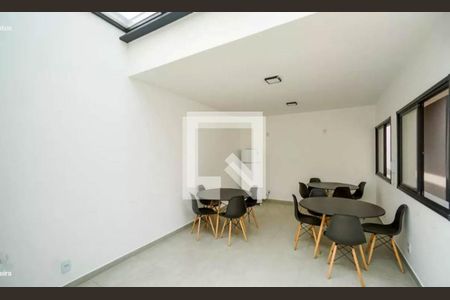 Apartamento para alugar com 42m², 2 quartos e 1 vagaÁrea comum - Churrasqueira