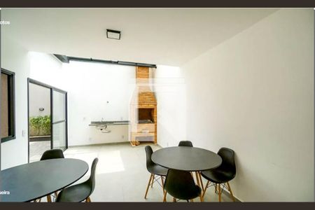 Apartamento para alugar com 42m², 2 quartos e 1 vagaÁrea comum - Churrasqueira