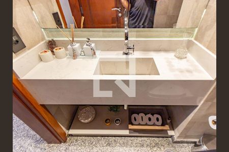 Apartamento à venda com 167m², 3 quartos e 2 vagasLavabo