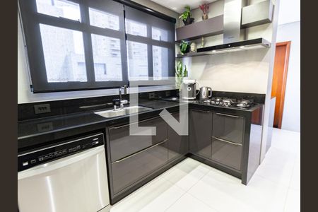 Apartamento à venda com 167m², 3 quartos e 2 vagasCozinha