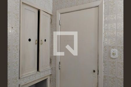 Apartamento à venda com 110m², 3 quartos e sem vagaBanheiro social