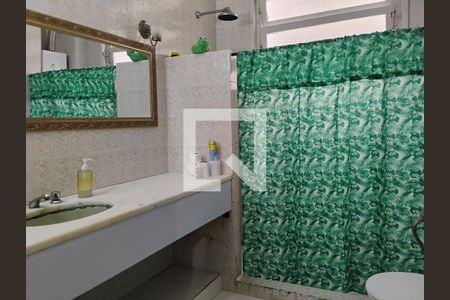 Apartamento à venda com 110m², 3 quartos e sem vagaBanheiro social