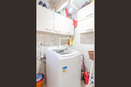 Casa de condomínio à venda com 132m², 2 quartos e 1 vaga Casa de condomínio à venda com 132m², 2 quartos e 1 vagaÁrea de Serviço