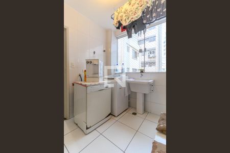 Apartamento à venda com 160m², 3 quartos e 1 vagaÁrea de Serviço