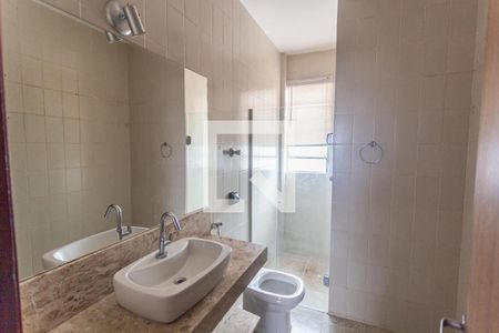 Apartamento para alugar com 94m², 3 quartos e 1 vaga Apartamento para alugar com 94m², 3 quartos e 1 vagaBanheiro Social
