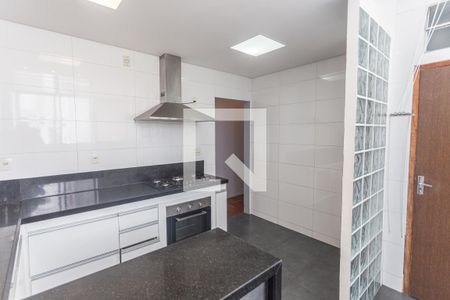 Apartamento para alugar com 94m², 3 quartos e 1 vaga Apartamento para alugar com 94m², 3 quartos e 1 vagaCozinha/Área de Serviço