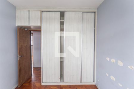 Armário do Quarto 3 de apartamento para alugar com 3 quartos, 94m² em Gutierrez, Belo Horizonte