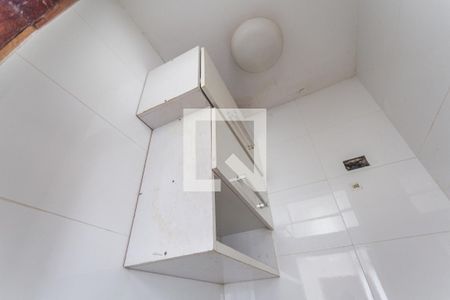 Armário do Banheiro de Serviço de apartamento para alugar com 3 quartos, 94m² em Gutierrez, Belo Horizonte