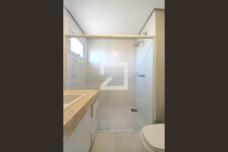 Apartamento para alugar com 220m², 3 quartos e 4 vagasBanheiro da Suíte