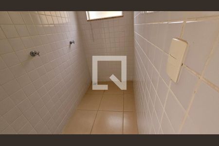 Casa de condomínio à venda com 100m², 2 quartos e 2 vagas Casa de condomínio à venda com 100m², 2 quartos e 2 vagasSauna