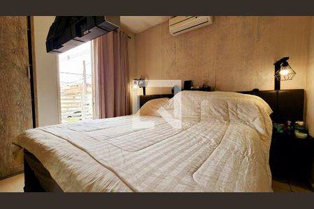 Casa de condomínio à venda com 100m², 2 quartos e 2 vagas Casa de condomínio à venda com 100m², 2 quartos e 2 vagasQuarto 1