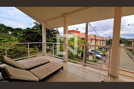 Casa de condomínio à venda com 100m², 2 quartos e 2 vagas Casa de condomínio à venda com 100m², 2 quartos e 2 vagasÁrea comum