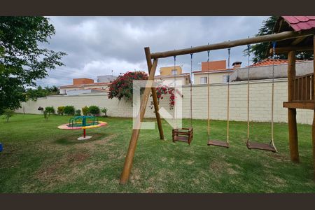 Casa de condomínio à venda com 100m², 2 quartos e 2 vagas Casa de condomínio à venda com 100m², 2 quartos e 2 vagasÁrea comum - Playground